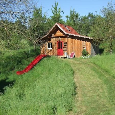 Sonniges-Naturnahes-Schwarzwald-Ferienhaeuschen Welschensteinach Kültér fotó